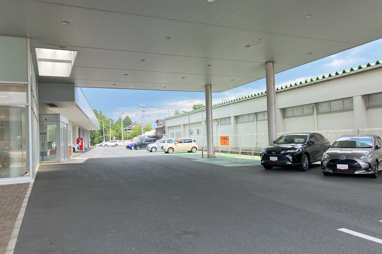 C築館 駐車場
